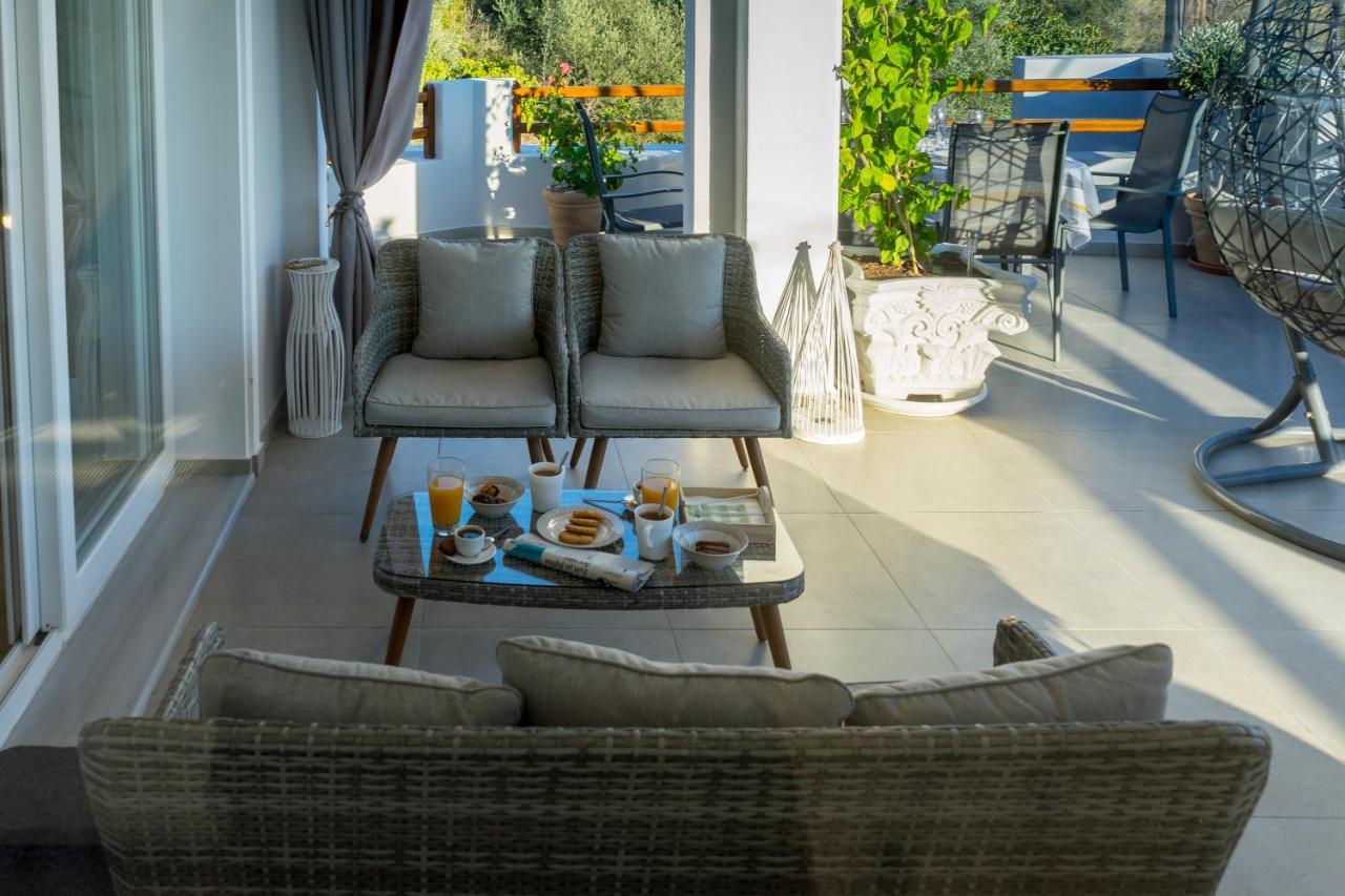 Aegean Suites Votsi  Exterior photo