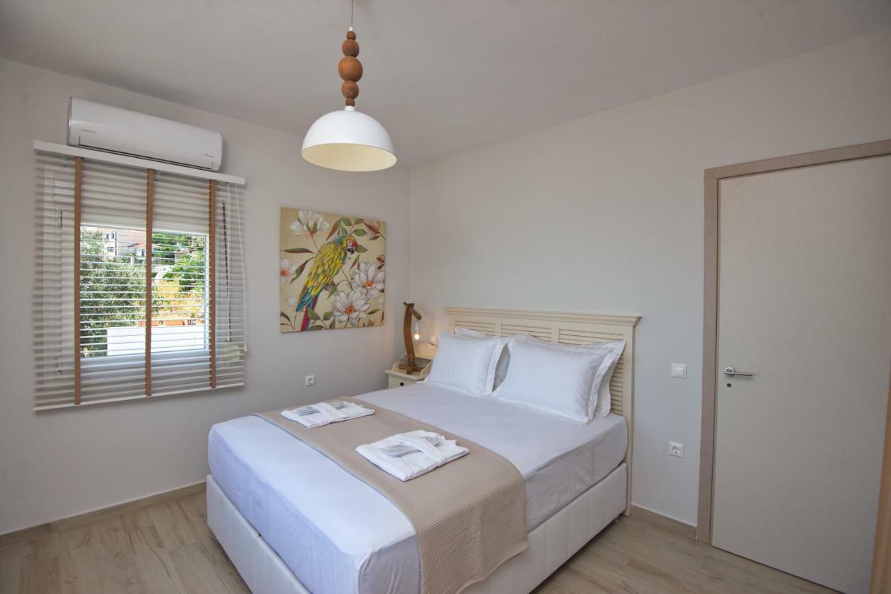 Aegean Suites Votsi  Exterior photo