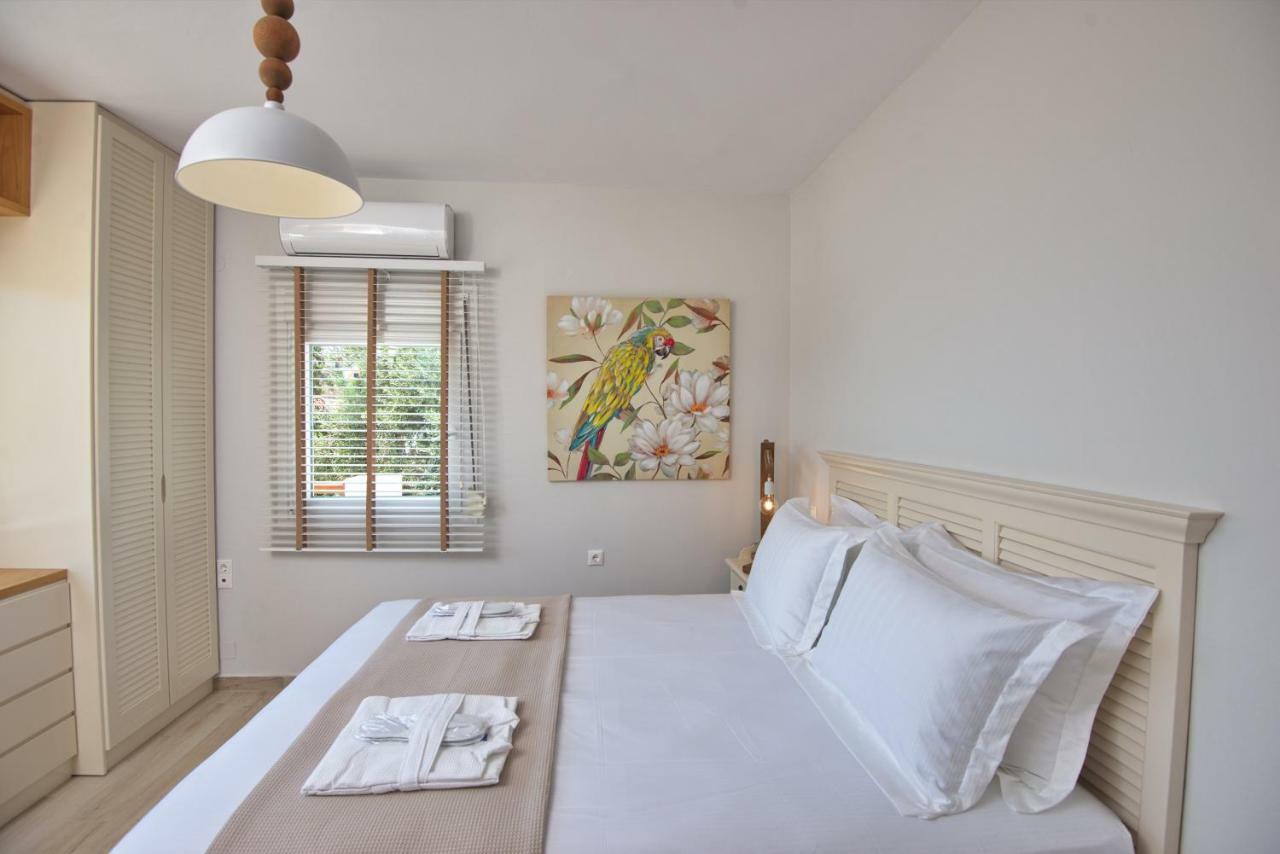 Aegean Suites Votsi  Exterior photo